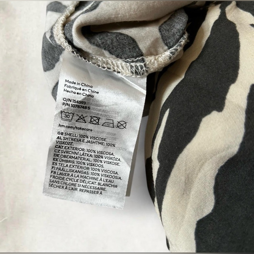 H&M Dark Green & Cream Zebra-Print Halter Romper - Picture 8 of 8